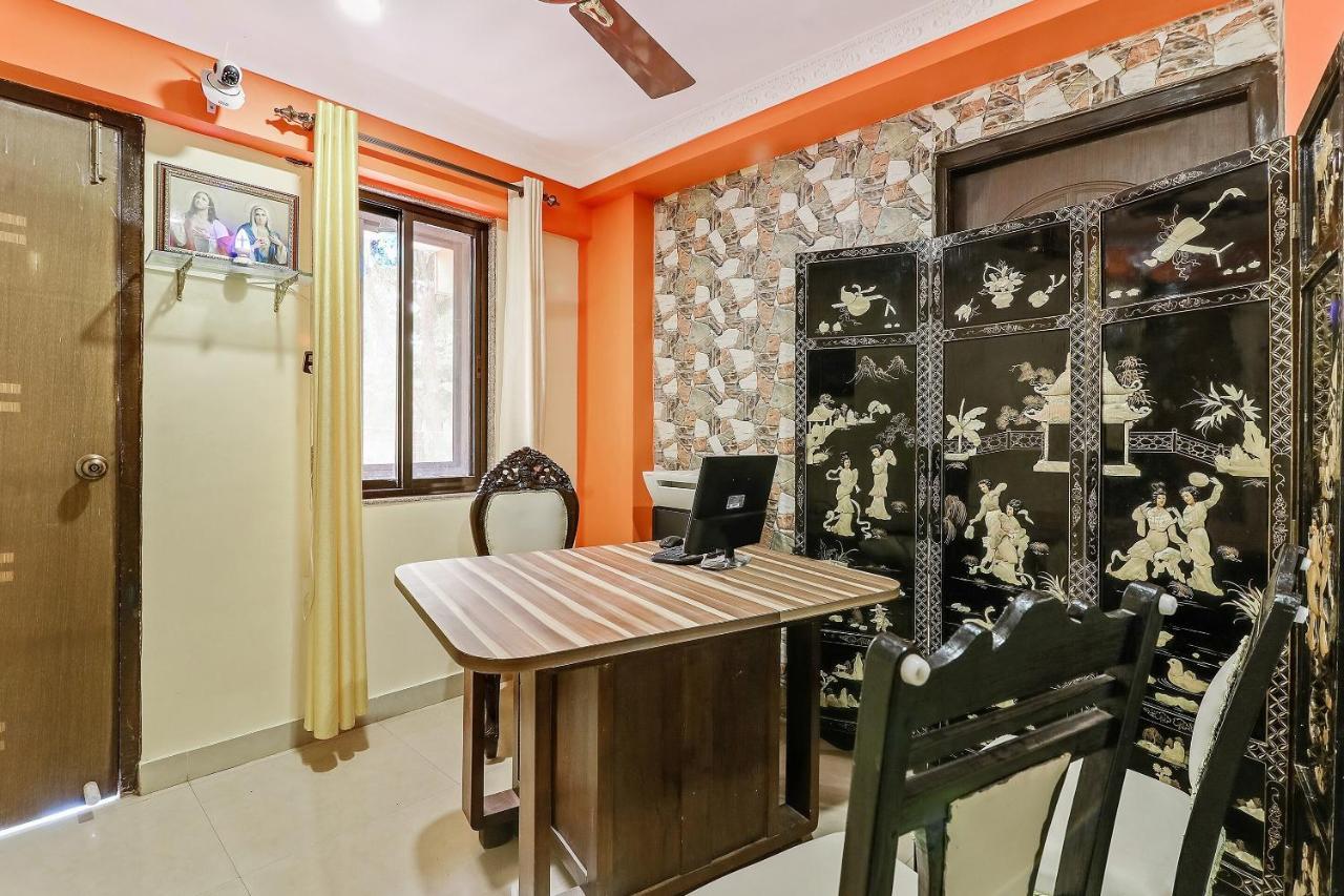 Oyo Beautiful Studio'S Near Immaculate Conception Church Панаджи Екстериор снимка